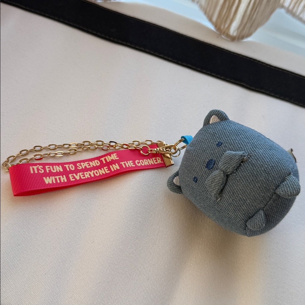 Cute denim Plush Keychain - Picture 4 of 4